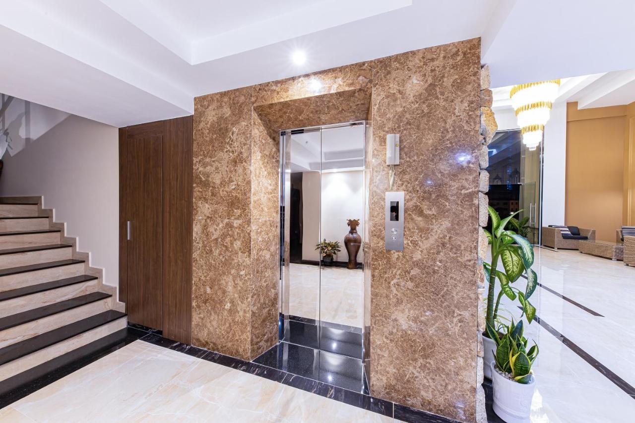 Tubong Hotel Private Enterprise Nha Trang Esterno foto