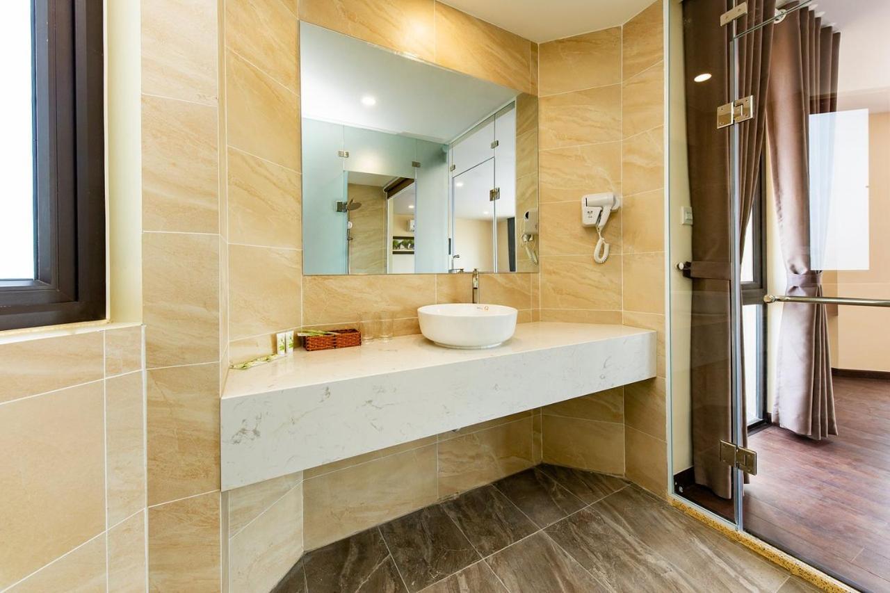 Tubong Hotel Private Enterprise Nha Trang Esterno foto