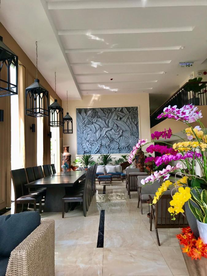 Tubong Hotel Private Enterprise Nha Trang Esterno foto