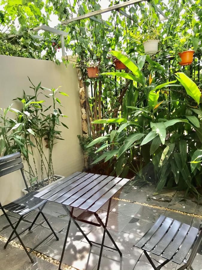 Tubong Hotel Private Enterprise Nha Trang Esterno foto