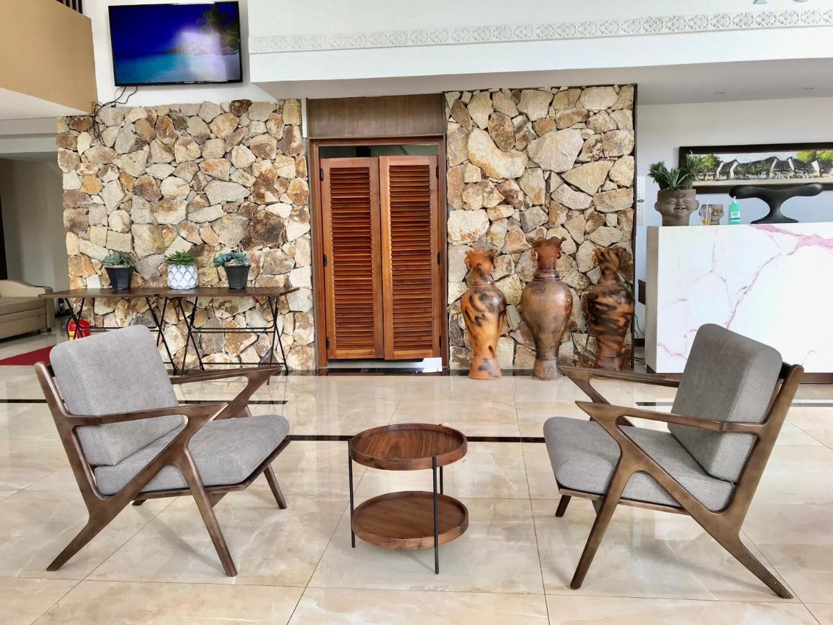 Tubong Hotel Private Enterprise Nha Trang Esterno foto