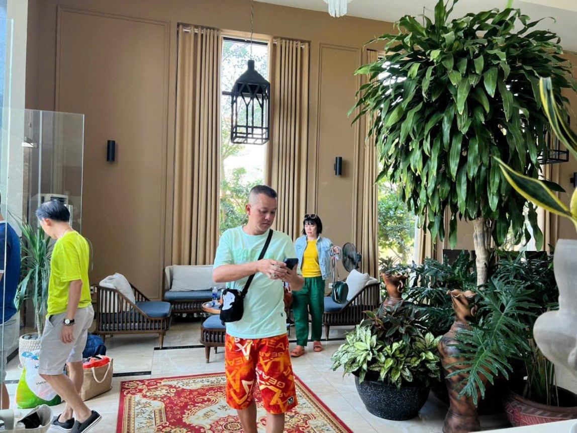 Tubong Hotel Private Enterprise Nha Trang Esterno foto