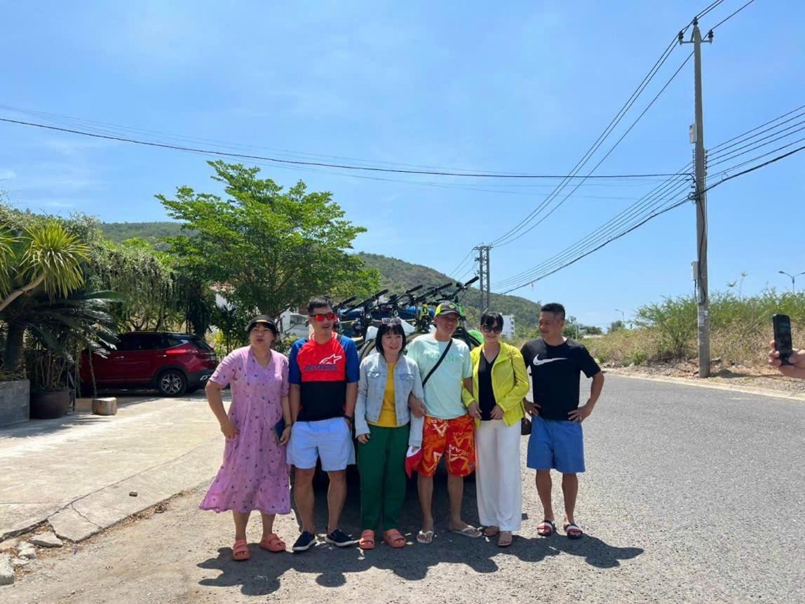Tubong Hotel Private Enterprise Nha Trang Esterno foto