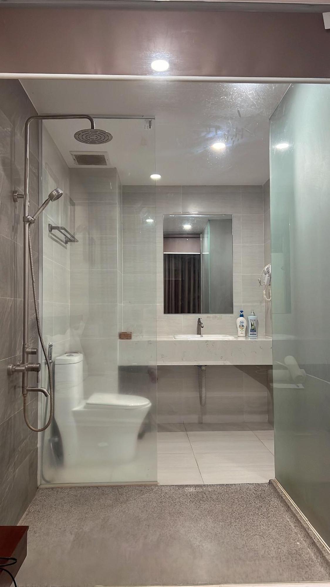 Tubong Hotel Private Enterprise Nha Trang Esterno foto